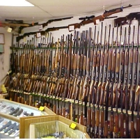 Lawbreaking Gun Dealers Use Tricks to Stay Open