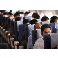 Immigration and Customs Averages 727 Deportations a Day by Air