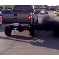 Diesel Truckers Pollute Air as a Protest against…Something or Other