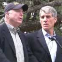 Which Members of Congress Receive Most Money from Oil Industry and Environmentalists?