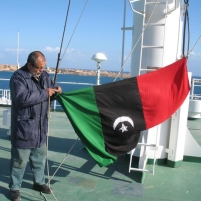 Libyan Rebels Sign Oil Export Contract