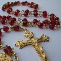 Schenectady School Suspends Seventh-Grader for Wearing Rosary to School