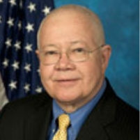 Veterans Health Administration: Who is Robert Petzel?