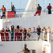 Pirates Currently Hold 260 Hostages
