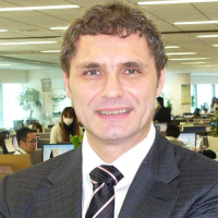 Chairman of the Japan-U.S. Friendship Commission: Who Is Harry Hill?