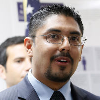 Illegal Immigrant Who Wants to Be a Lawyer May be Blocked by Federal Law