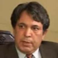 Is the U.S. Supporting a Family of Karzai Crooks in Afghanistan?