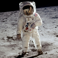 Goodnight Moon: Obama NASA Budget Ends Return of Astronauts