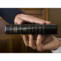 7 States Still Prohibit Atheists from Holding Public Office