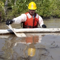 Understaffed Agency Regulating Pipelines Depends on Oil Industry to Regulate Itself