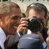 News Photographers Protest Government Control of Photos of Obama