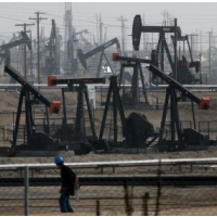California Halts Oil Drilling within 500 Feet of Drinking Water Supply