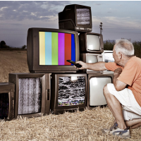 FCC Helping Big Media Companies as Rural TV Stations are Weakened