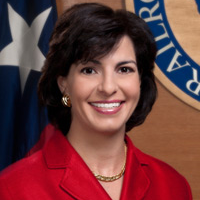 Texas Regulator on Cozy Terms with Oil and Gas Industry