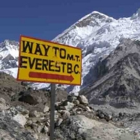 Nepal Cabinet to Meet on Mount Everest