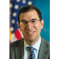 Acting Head of the Centers for Medicare & Medicaid Services: Who Is Andrew Slavitt?