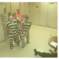8 Texas Prison Inmates Break Out of Jail Cell to Aid Armed Guard Who Collapsed from Heart Attack