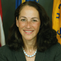 Union Sues FDA over Censored Report on Heart Defibrillator