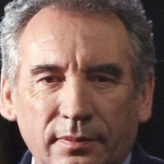 François Bayrou pour l'union nationale...locale